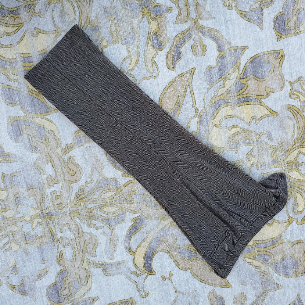 Jones New York ladies trousers size 10P brown